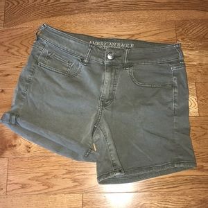 american eagle army green midi khaki shorts